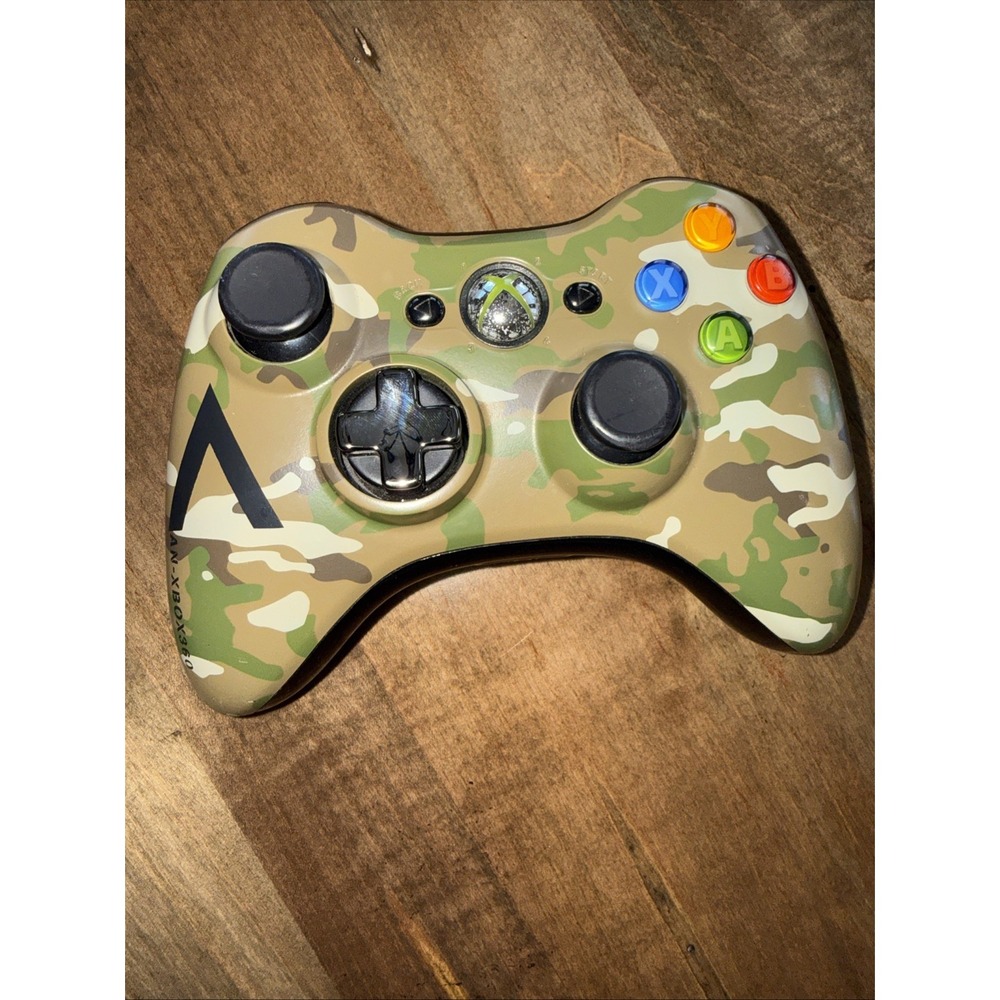Microsoft Xbox 360 Wireless Controller Camo